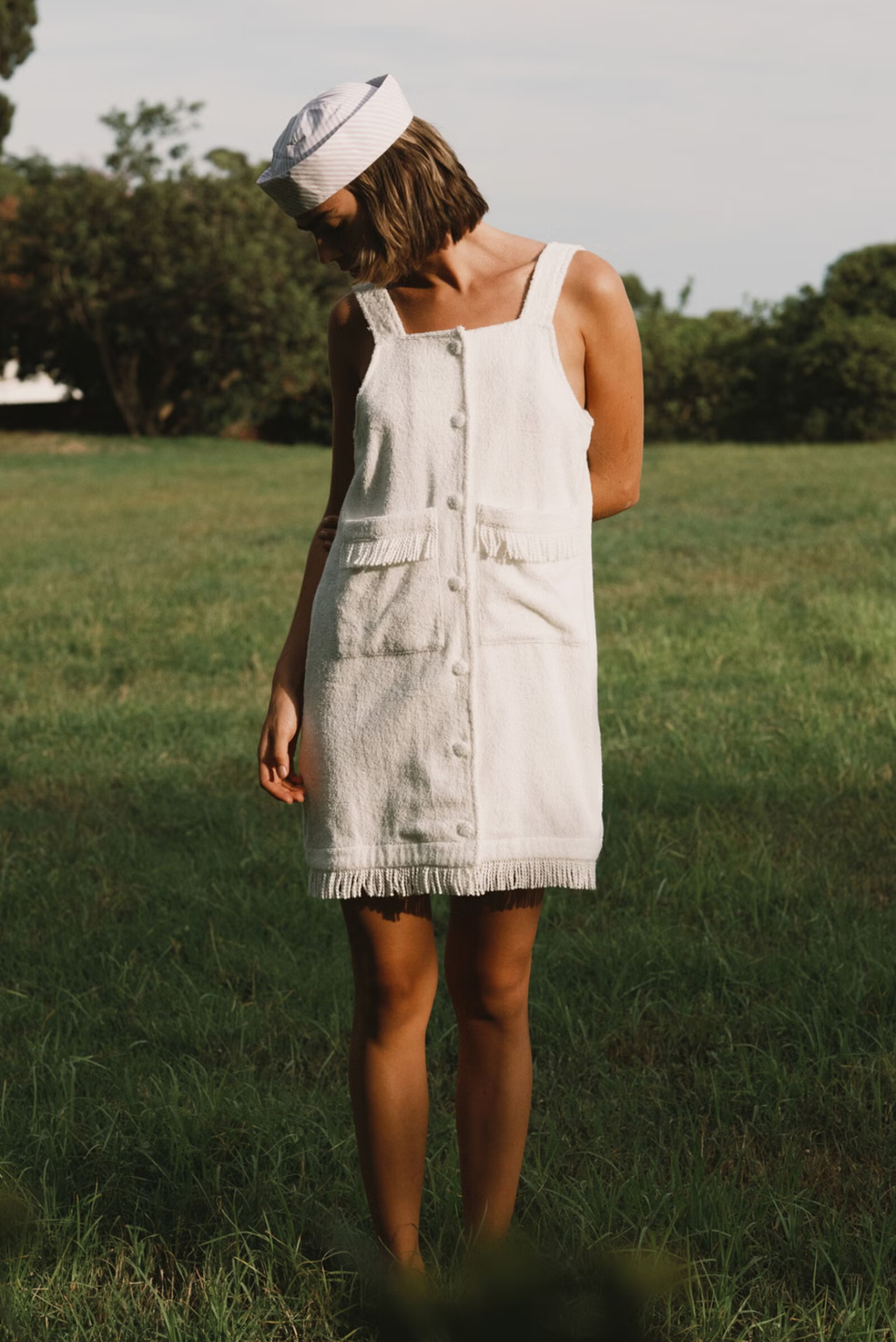 VESTIDO DE TIRANTES DE RIZO