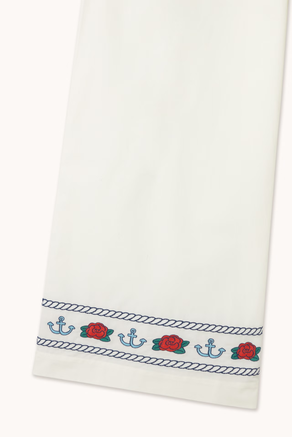 PANTALÓN BORDADO